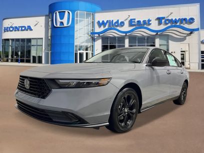 New 2025 Honda Accord SE