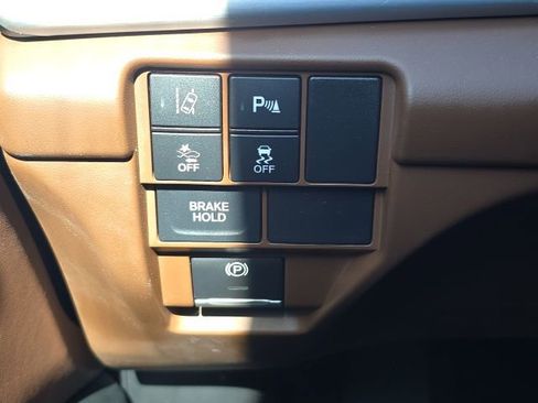 Used 2021 Acura RDX w/ Technology Package AWD/4WD image 15