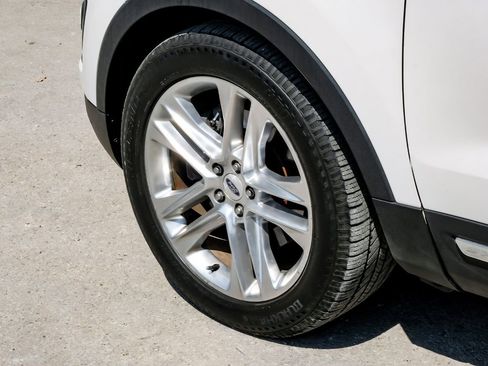 Used 2017 Ford Explorer XLT w/ Equipment Group 202A image 61