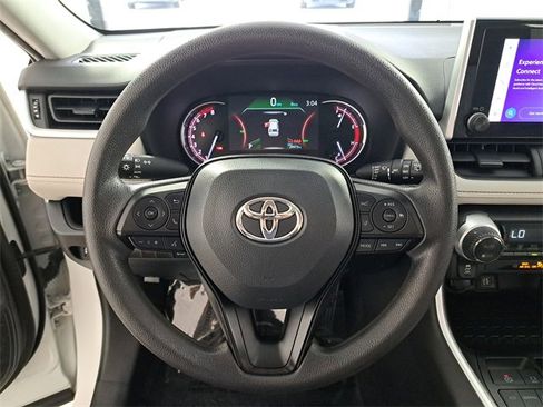 Used 2023 Toyota RAV4 XLE image 27