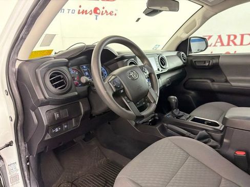 Used 2023 Toyota Tacoma SR AWD/4WD image 12