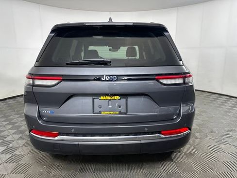 Used 2023 Jeep Grand Cherokee 4WD 4xe image 4