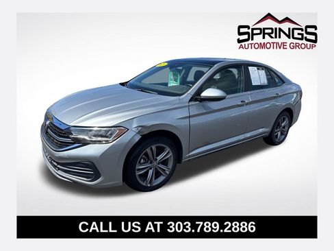 Used 2023 Volkswagen Jetta SE FWD image 1