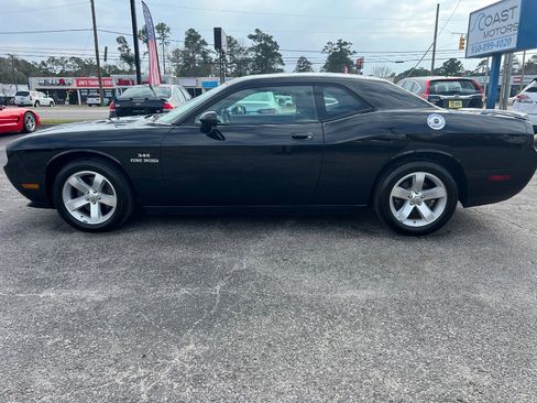 Used 2009 Dodge Challenger R/T image 6