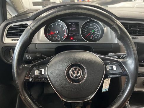 Used 2016 Volkswagen Golf S FWD image 27
