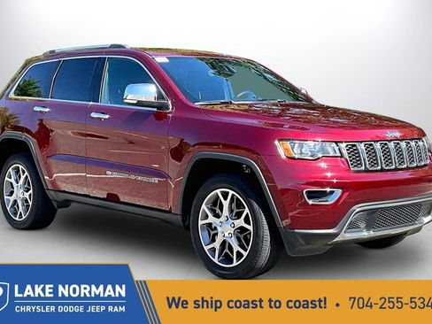 Used 2022 Jeep Grand Cherokee Limited w/ Trailer Tow Group IV image 1