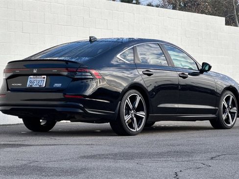 Certified 2023 Honda Accord Sport image 8