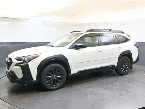 Certified 2024 Subaru Outback Onyx Edition XT image 2