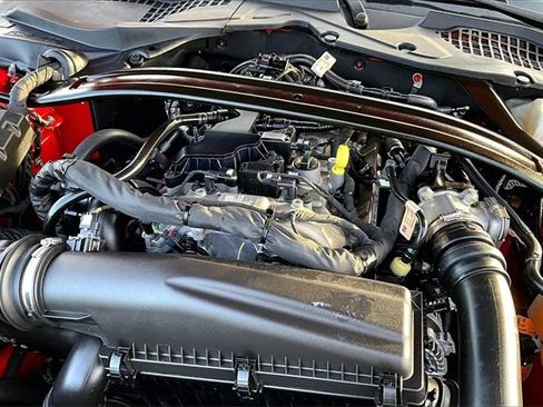 Used 2024 Ford Mustang Convertible image 27