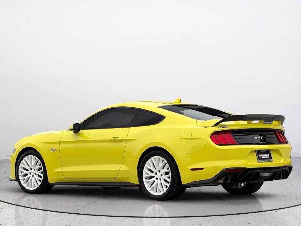Used 2021 Ford Mustang GT w/ GT Performance Package RWD image 3