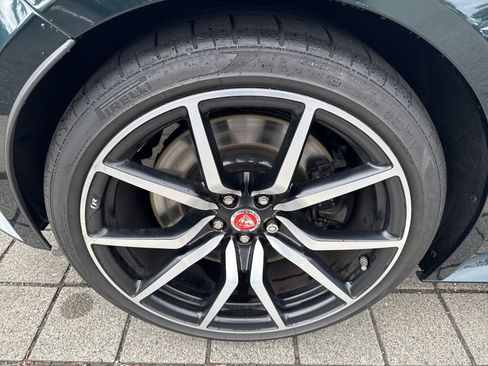 Used 2023 Jaguar F-TYPE R AWD/4WD image 11