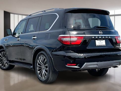 Used 2023 Nissan Armada Platinum w/ Captain's Chairs Package image 12