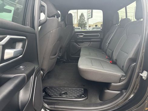 Used 2023 RAM 1500 Big Horn AWD/4WD image 18