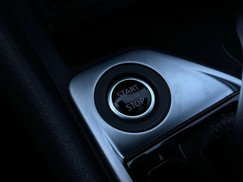 Used 2025 Nissan Sentra SV image 22