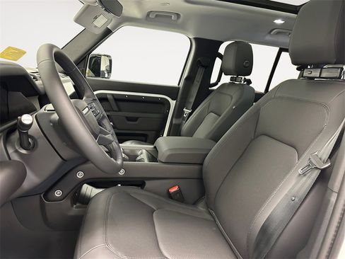New 2026 Land Rover Defender 110 S image 9