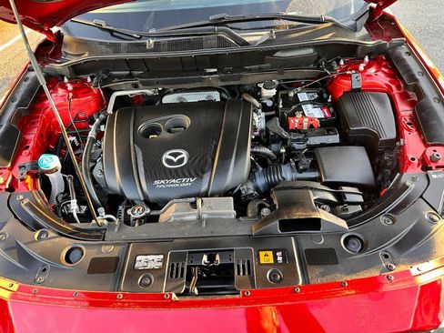 Used 2018 MAZDA CX-5 Sport FWD image 17