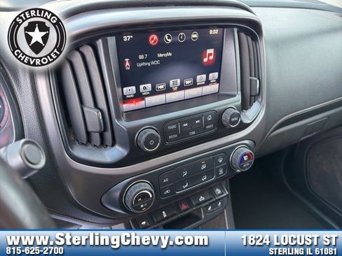 Used 2016 GMC Canyon SLE w/ All Terrain Adventure Package image 17