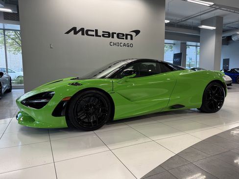 New 2026 McLaren 750S Spider image 1