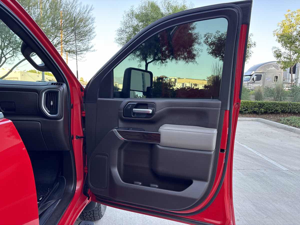 Used 2020 GMC Sierra 3500 SLT w/ Gooseneck/5TH Wheel Package AWD/4WD image 16
