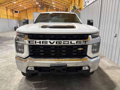 Used 2020 Chevrolet Silverado 2500 LT w/ Convenience Package AWD/4WD image 7