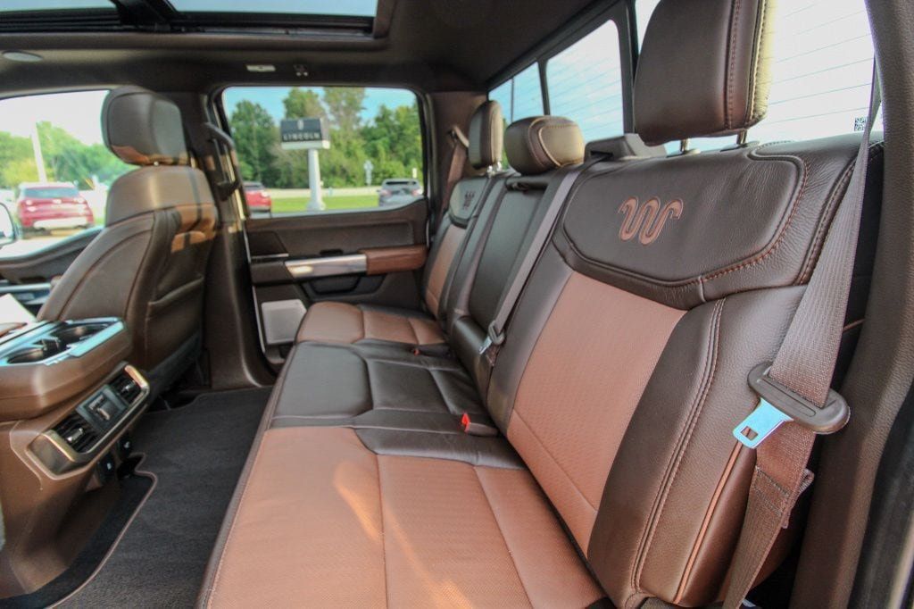Used 2025 Ford F150 King Ranch AWD/4WD image 9
