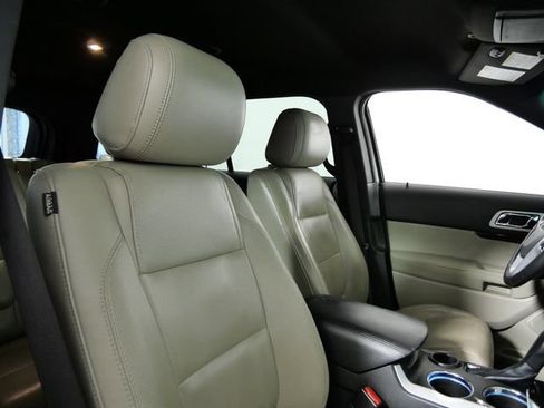 Used 2011 Ford Explorer Limited w/ 302A Rapid Spec Order Code FWD image 12