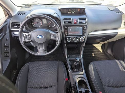 Used 2016 Subaru Forester 2.5i Premium image 29