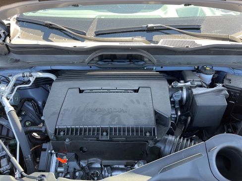 Certified 2025 Honda Pilot Black Edition image 14