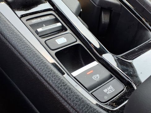 Used 2023 Honda Accord Sport image 17