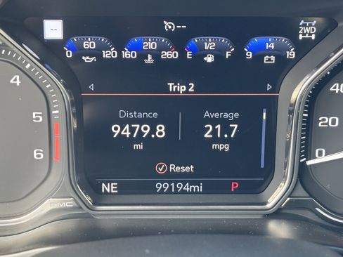 Used 2020 GMC Sierra 1500 AT4 w/ AT4 Premium Package image 23