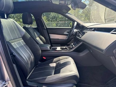 Used 2020 Land Rover Range Rover Velar R-Dynamic S AWD/4WD image 9