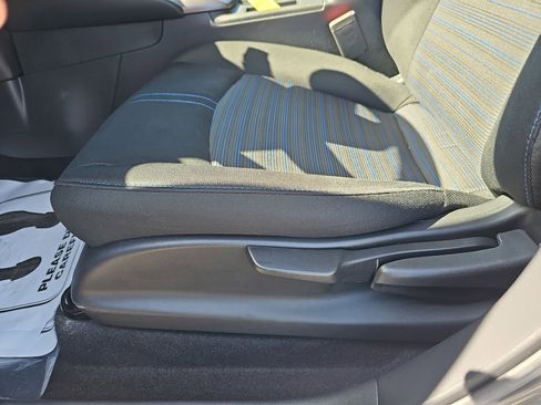 Used 2023 Nissan Leaf S FWD image 29