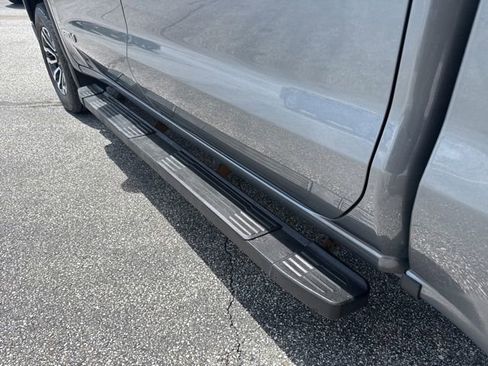 Certified 2021 GMC Sierra 1500 AT4 w/ AT4 Value Package AWD/4WD image 13