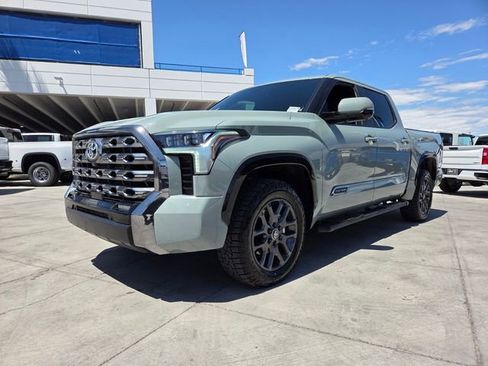 Used 2025 Toyota Tundra Platinum AWD/4WD image 2