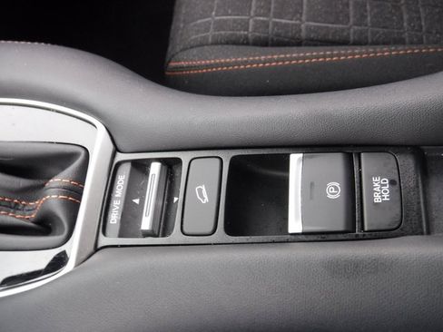 Used 2023 Honda HR-V Sport image 16