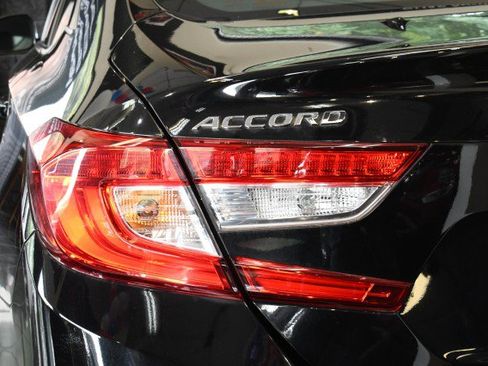 Used 2021 Honda Accord EX-L image 12