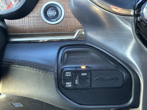 Used 2020 RAM 3500 Limited image 33