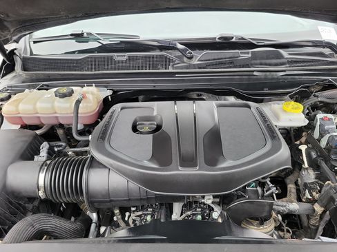 Certified 2025 RAM 1500 Laramie AWD/4WD image 23