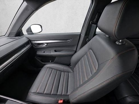 Used 2025 Honda CR-V Sport-L image 14