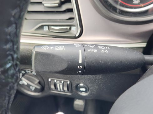 Used 2022 Dodge Challenger GT image 23