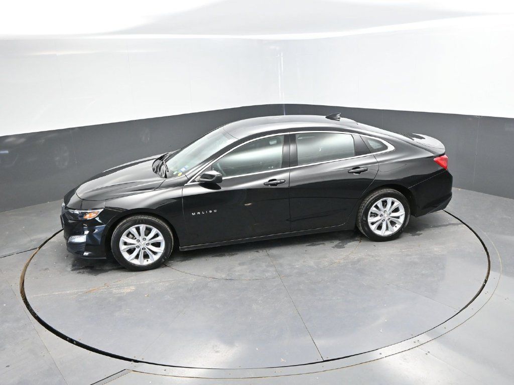 Used 2025 Chevrolet Malibu LT FWD image 24