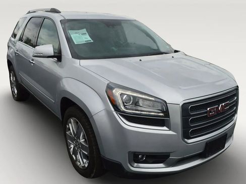 Used 2017 GMC Acadia Limited SLT AWD/4WD image 3