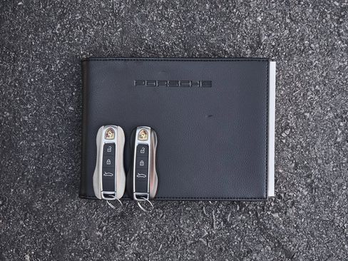 Used 2024 Porsche 911 Turbo S image 71