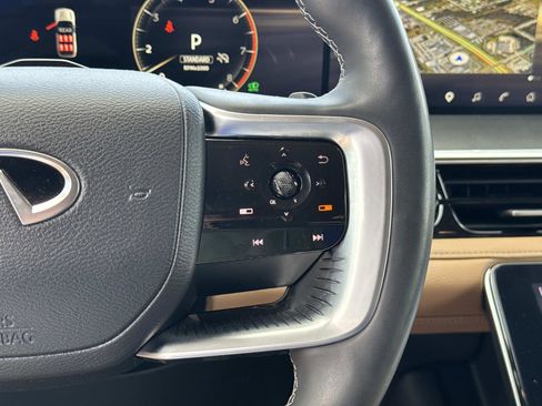 Used 2025 INFINITI QX80 Luxe RWD image 61
