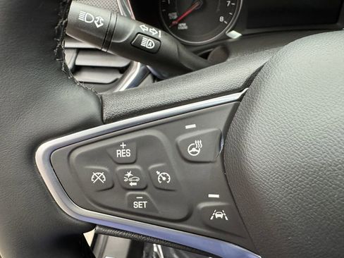 Used 2023 Chevrolet Equinox Premier AWD/4WD image 14