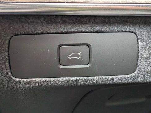 New 2026 Volvo XC90 B6 Ultra w/ Protection Package Premier AWD/4WD image 35