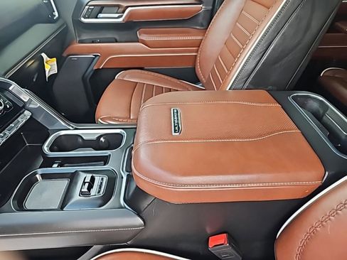 Used 2024 GMC Sierra 2500 Denali Ultimate w/ Max Trailering Package image 22