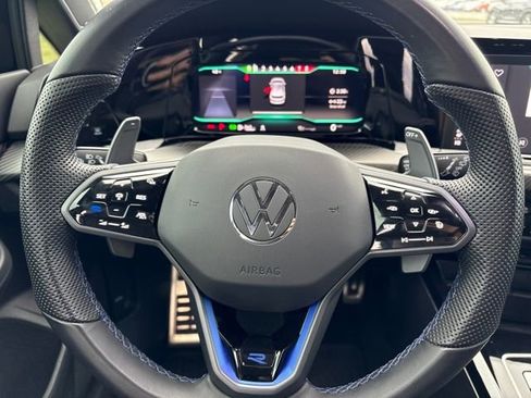 Used 2023 Volkswagen Golf 20th Anniversary Edition image 13