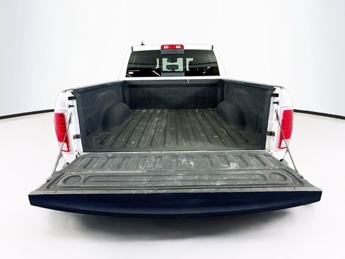 Used 2017 RAM 1500 Laramie w/ Convenience Group AWD/4WD image 30
