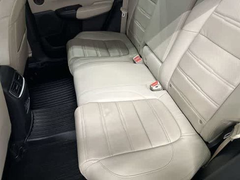 Used 2021 Honda CR-V Touring image 11